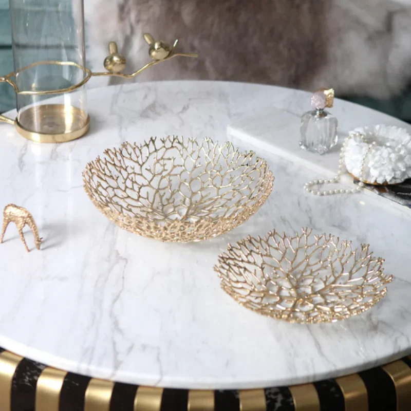 Gold Decorative Oval Fruit Basket Bowls,Golden Metal Serving Plate Trays for Kitchen,Coffee,Dinning Table snack leaves plates