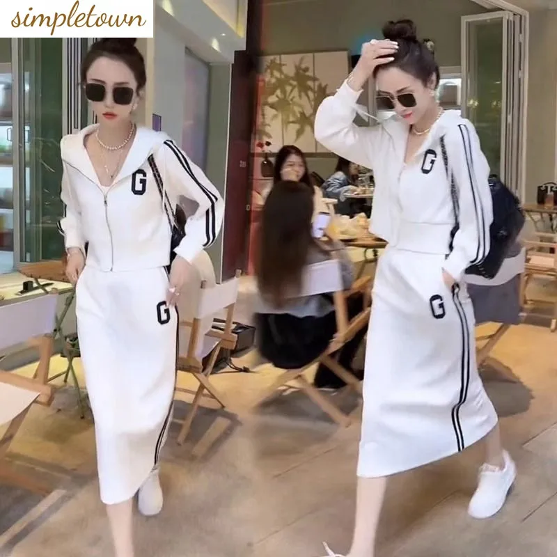 Fashionable Casual Suit Skirt for Women in Spring and Autumn New Slimming Top Reduced Age Half Skirt Two-piece Set