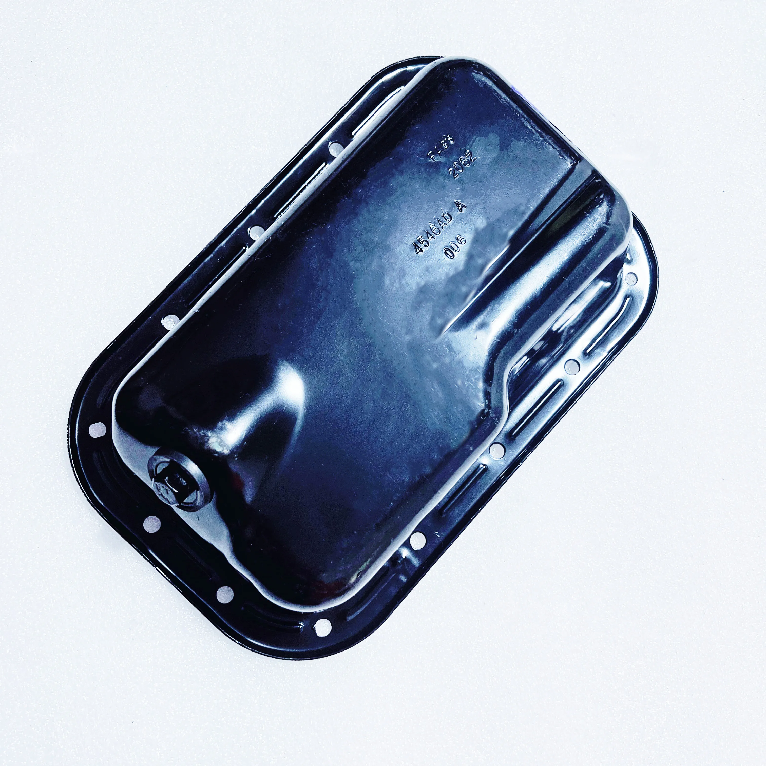 Oil Pan (Bottom/Iron) 5184546AC, 5184546AD, Suitable For: 3.0-liter, 3.6-liter, Wrangler, Dodge Challenger, Dodge charger,