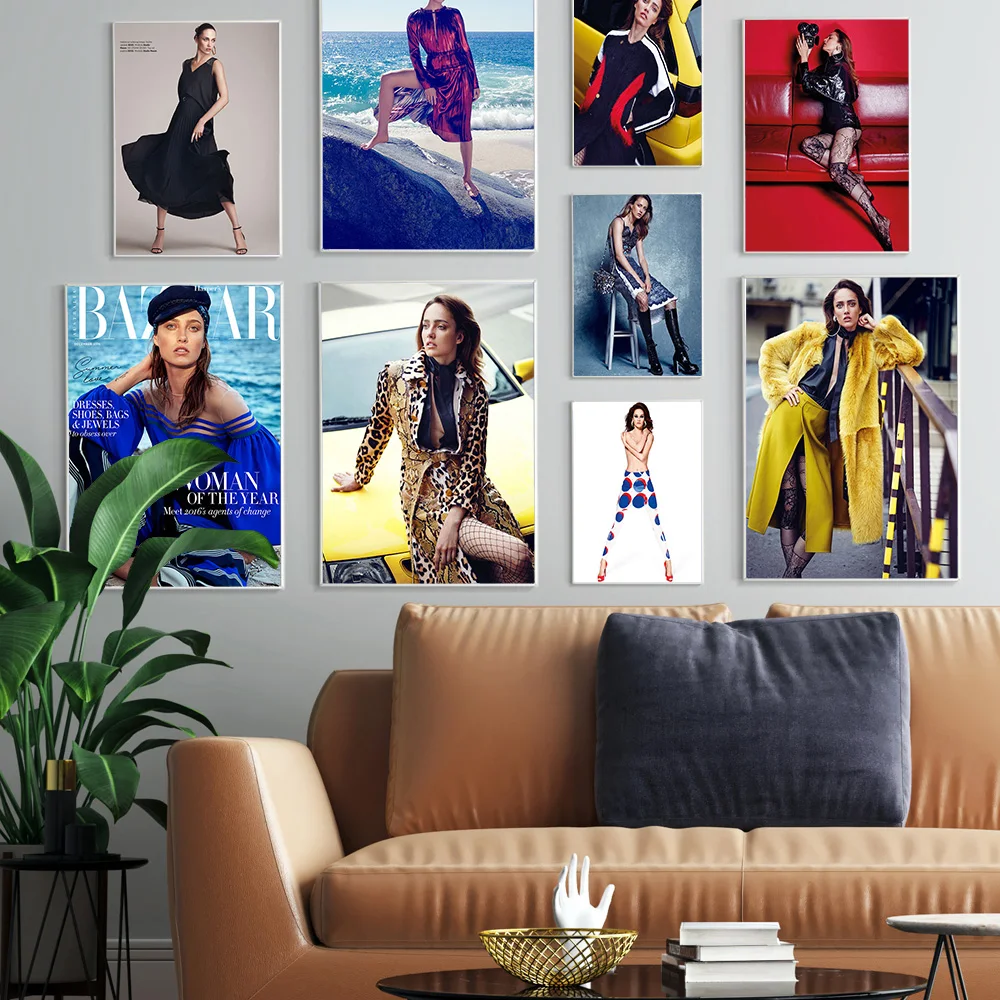 

Karmen Pedaru Star Poster Sexy Model Photo Art Print Wall Stickers Bedroom Home Decor Modern Canvas Painting