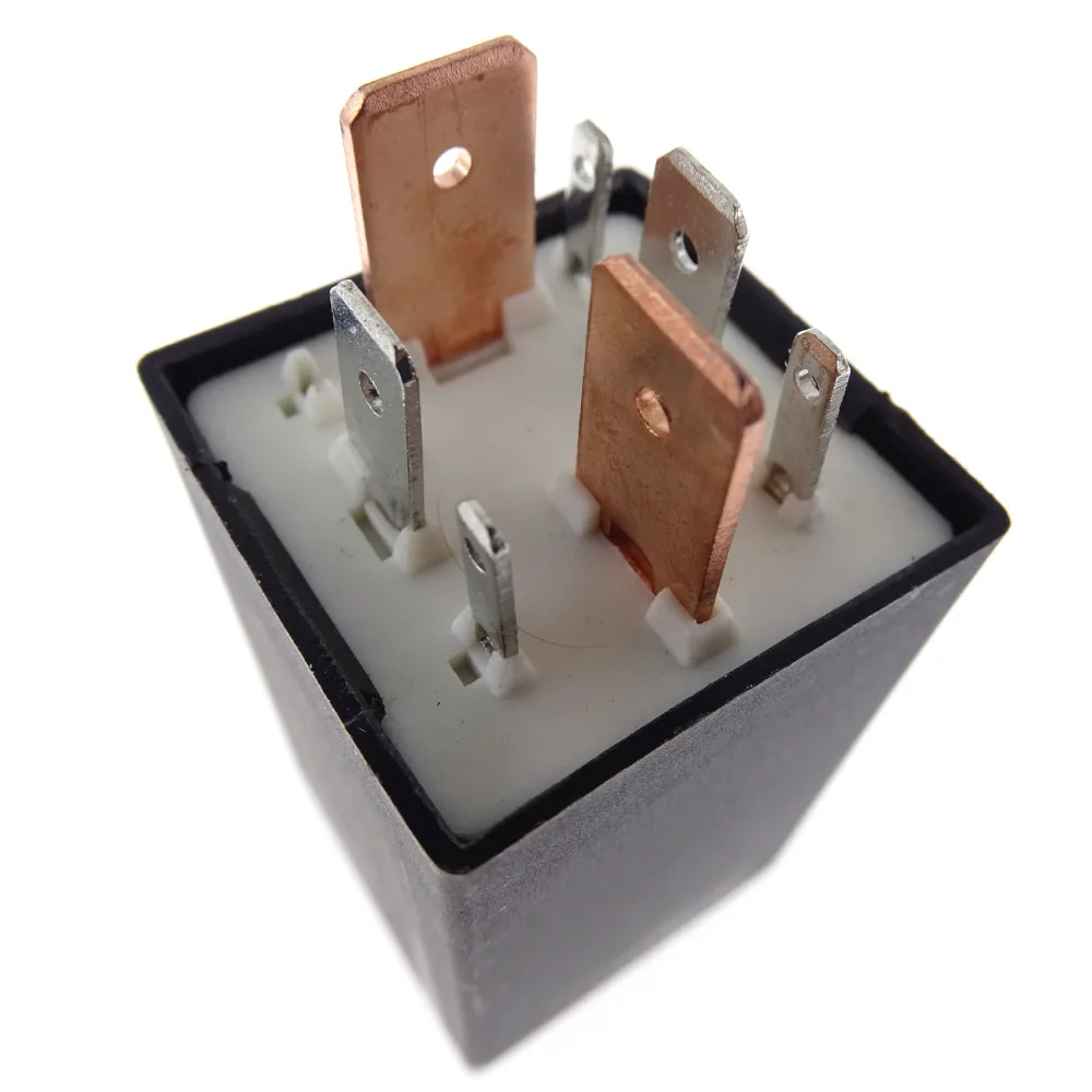 EMSea Relè di ricambio per pompa carburante 1J0906381A 357906381A compatibile con VW compatibile con Audi relè di controllo motore DC 12 V, nero