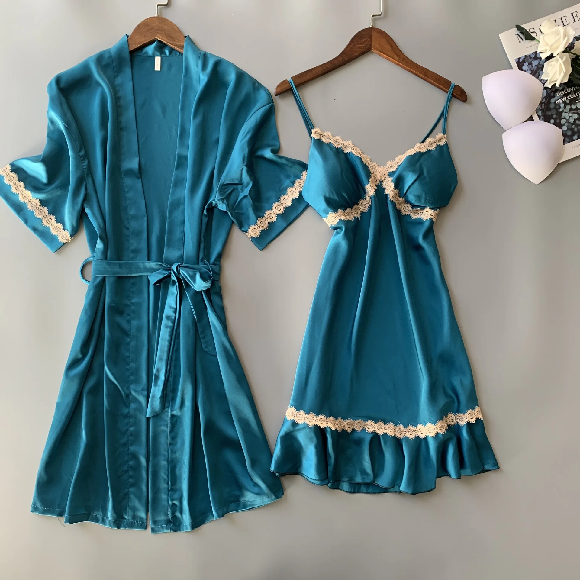 

Халат-кимоно из двух предметов, атласная пижама с кружевной отделкой, халат с нагрудными подушечками, пикантное интимное нижнее белье, ночное белье для отдыха