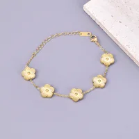 S15 New fashionable five-flower stainless steel bracelet, lucky five-leaf flower color-plated jewelry for ladies wholesale