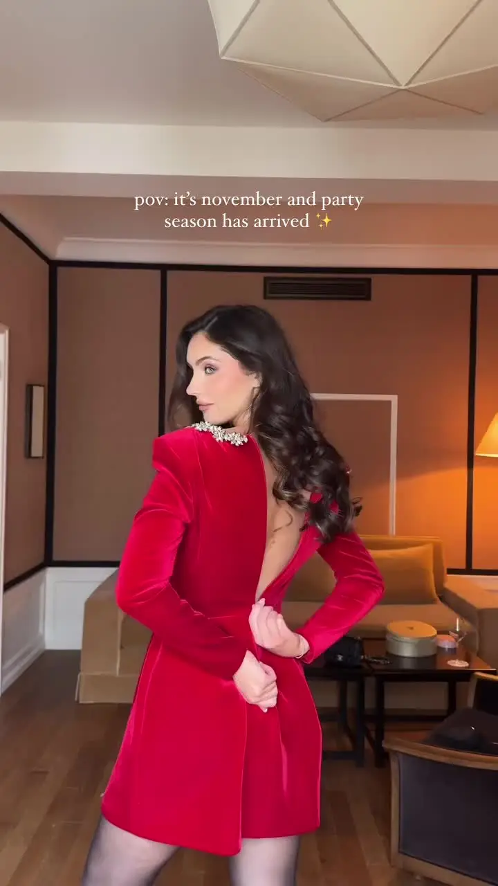 Veet Dia A-E плиссированное платье женское элегантное вечернее с квадратным