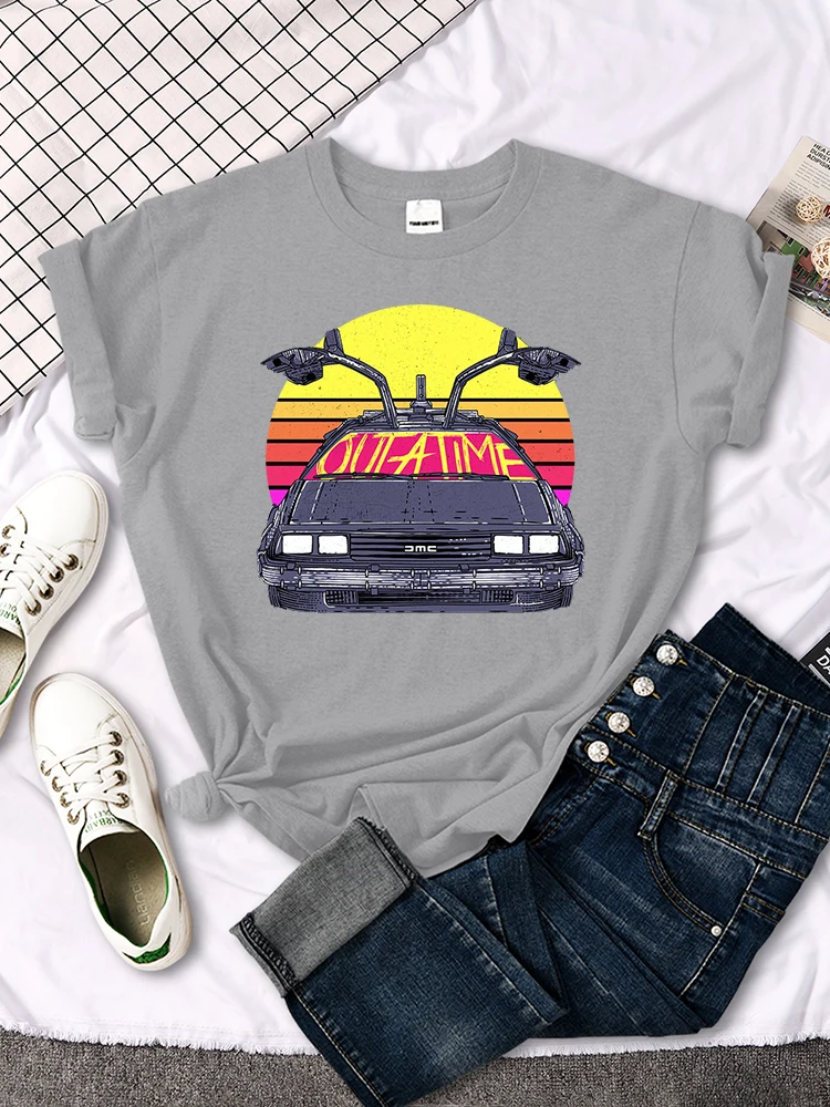 T shirt women's Back To The Future car pattern print tops women fashion Vintage O-neck Tshirt Casual Loose vitality tees