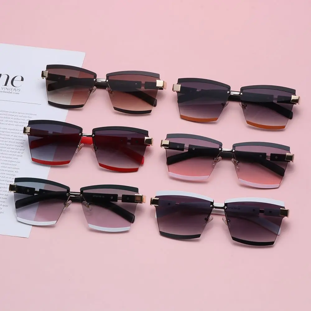 Fashion Oversized Square Metal Sunglasses Candy Color for Women Rimless Frame Sunglasses Gradient Eyewear UV400