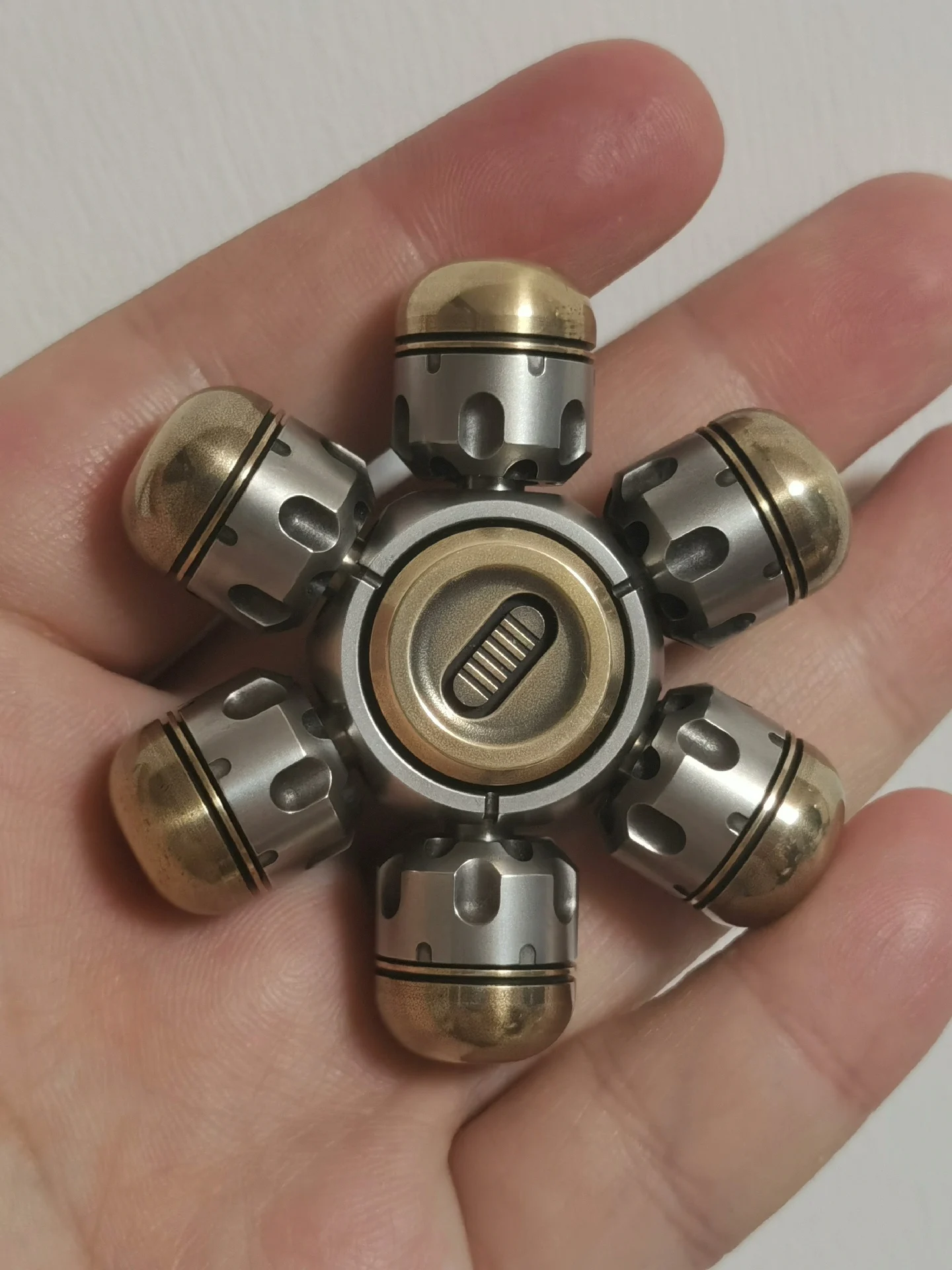 

MUYI Space Time Nest, гироскоп для пальцев из нержавеющей стали и латуни