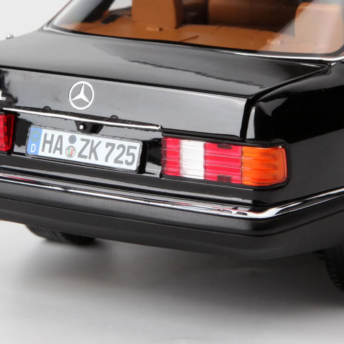 مرسيدس بنز فئة ، 560SEL ، W126