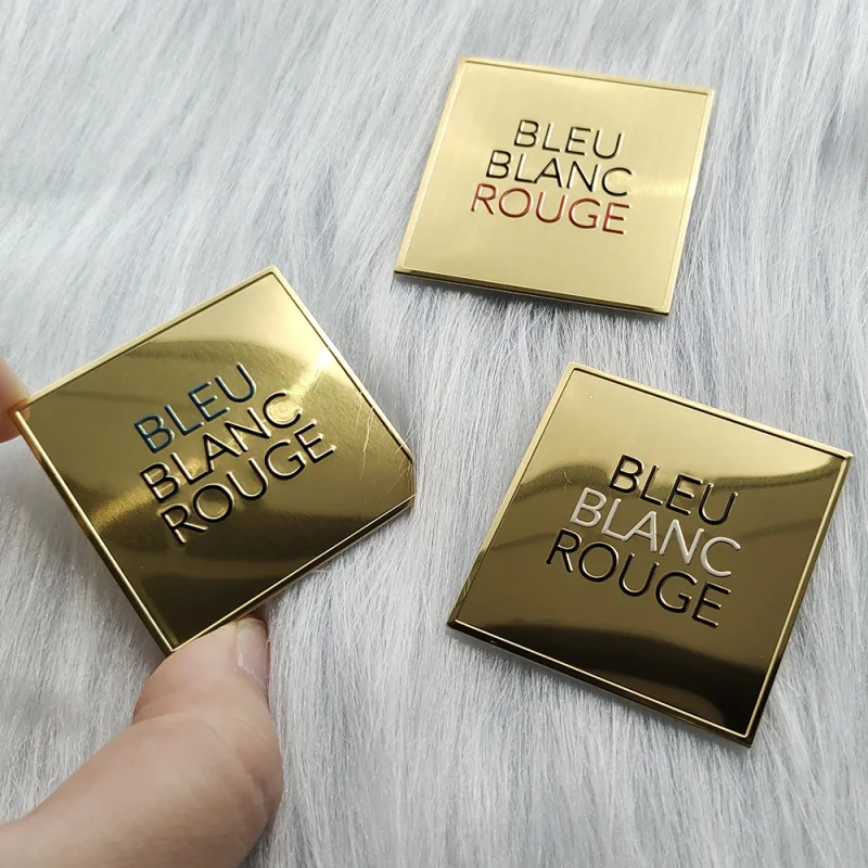 

Горячая Распродажа Водонепроницаемая самоклеящаяся золотистая металлическая стандартная упаковка