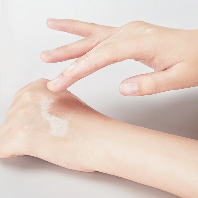 Nourishing Vitamin E Glycerin Moisturizer for Gentle Hydration and Dryness Relief