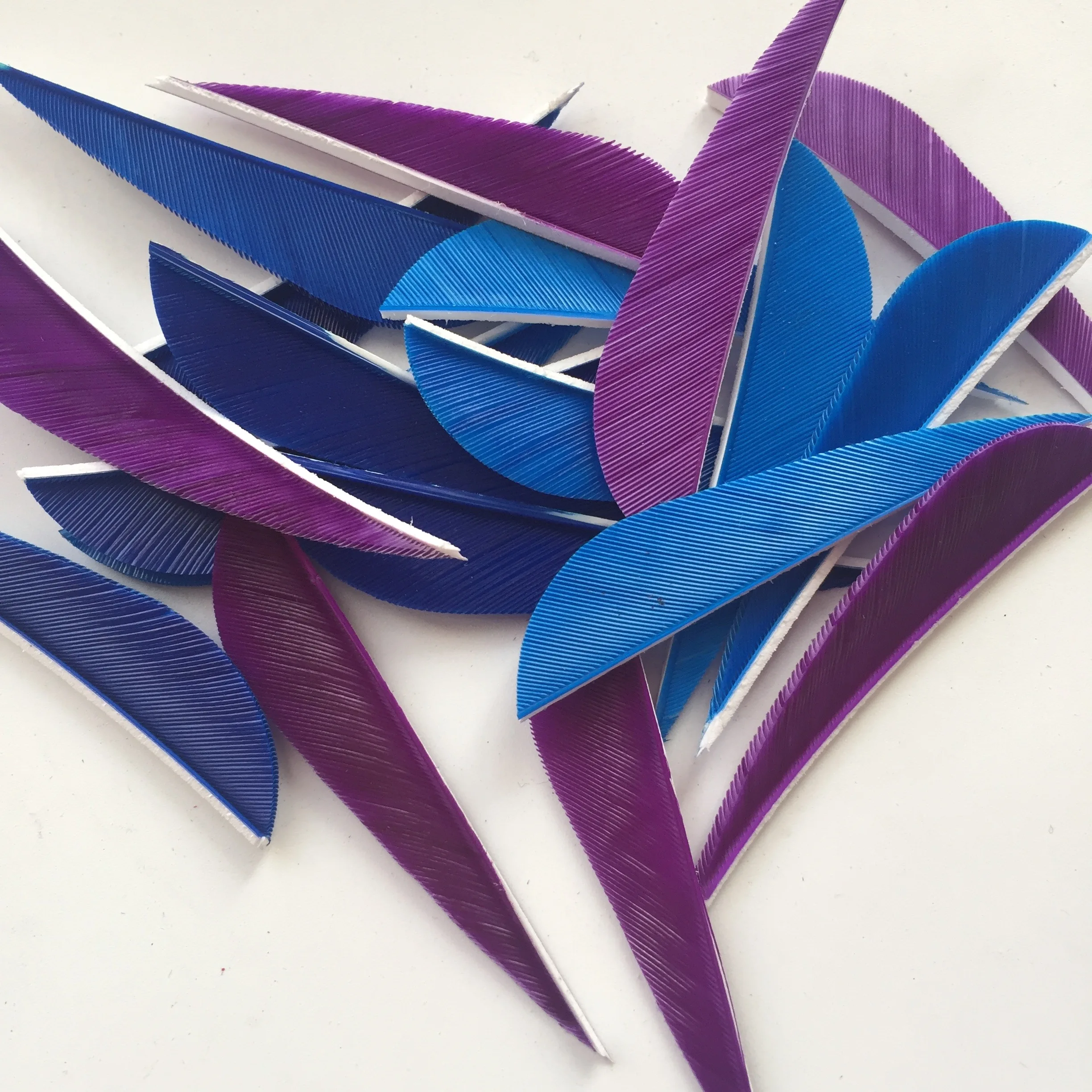 2.5 Inch Right Wing Parabolic Archery Fletches archery arrow feathers Natural Turkey Feathers Arrow For Hunting Shooting 50 Pcs