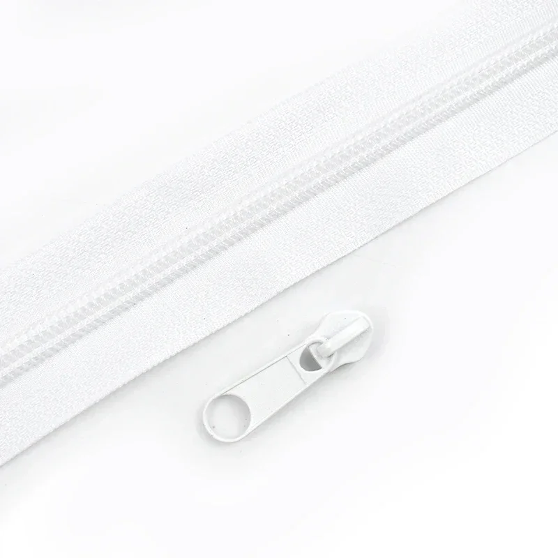 Colorful Nylon Coil Zipper Tape with Sliders for DIY Sewing and Garment Decoration