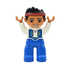 Jumbo Building Block Character Set - Farmer, Pirate, Worker, Doctor & Policeman Figures (Athlete)
