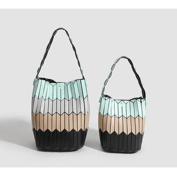 2024 New Niche Design Geometric Rhombus Bucket Bag, Versatile Portable Vegetable Basket , Single Shoulder Armpit Bag Handbags 1