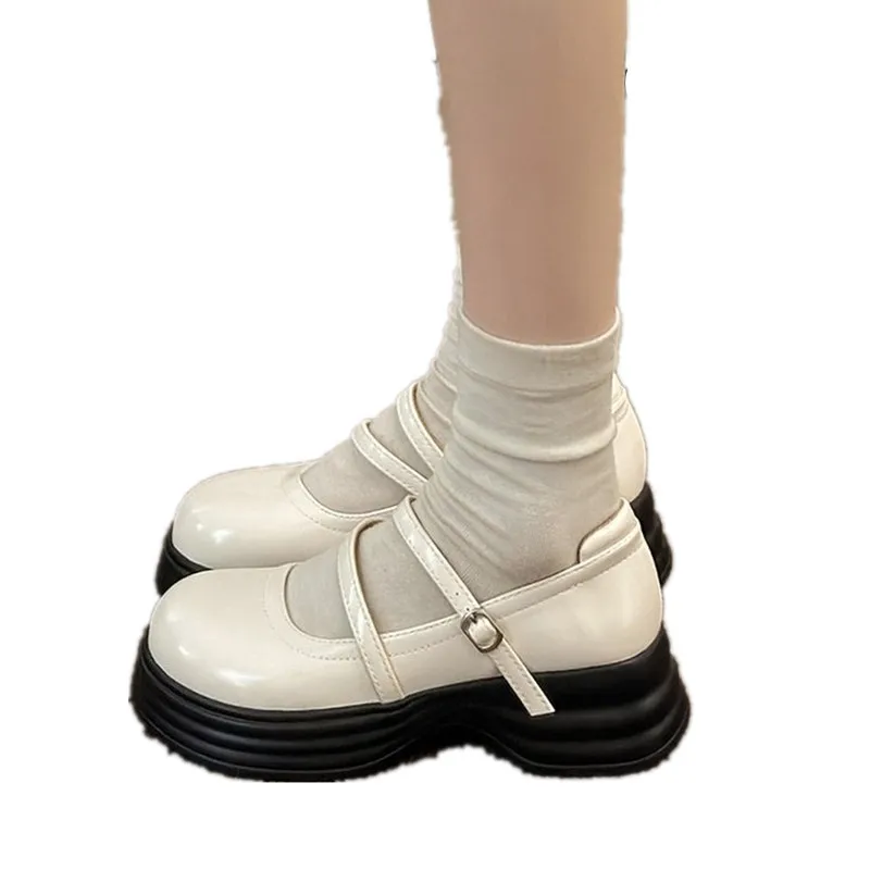 Spring Autumn Womens Shoes Platform Chunky Patent Leather Pumps Woman Ankle Strap Thick Bottom Dress Shoes Ladies English Style