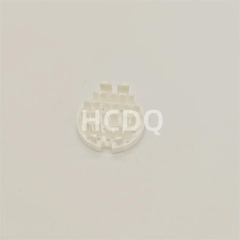 10 PCS Original and genuine 7158-5515  Sautomobile connector plug housing supplied from stock