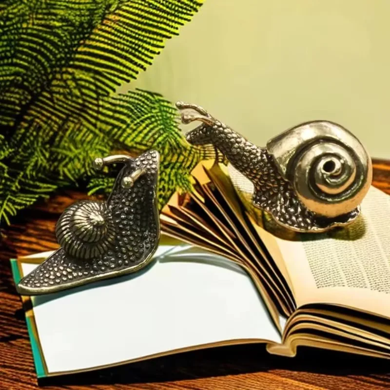 Solid Copper Snail Ornaments Brass Simulation Animal Figurines Tea Pet Miniatures Home Decorations Feng Shui Gift Figurines 3