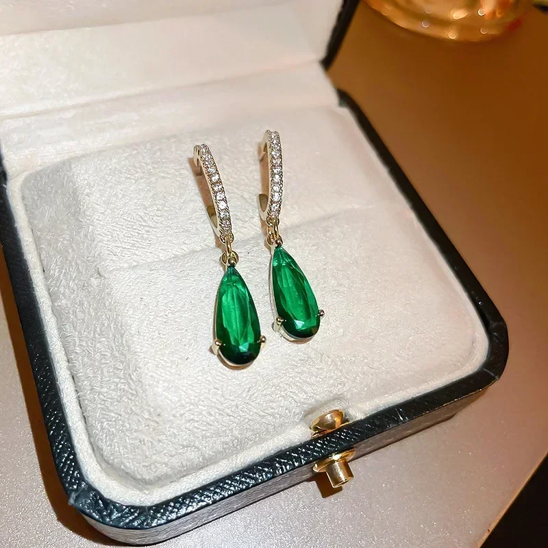 2024 New Korean Fashion Green Heart Flower Bow Drop Earrings for Women Geometry Square Jewelry Oorbellen Gift