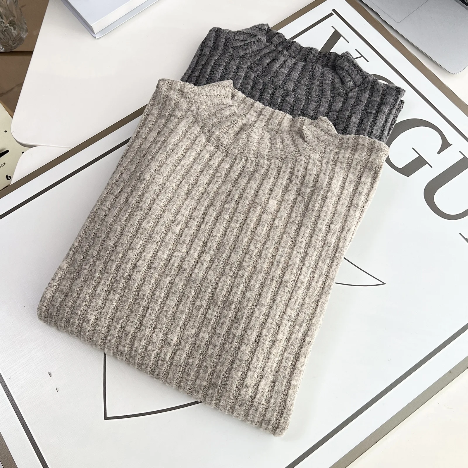 XXXXL Fashion Plus Size Women's T-Shirt New Autumn And Winter Casual Mock Neck Brushed Warm Long Sleeved Base Inside Tops 1747