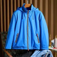 Veste à capuche KITON pour homme, nouvelle collection automne-hiver, style old money, tendance, col montant, fermeture éclair, décontractée, en cuir patchwork. 2