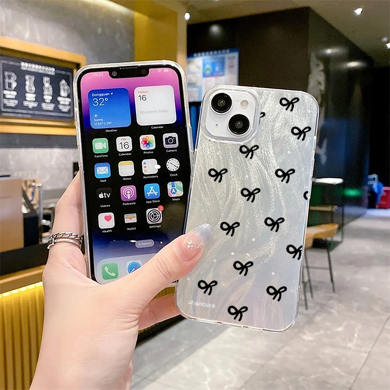Chic Butterfly Bow Print Phone Case