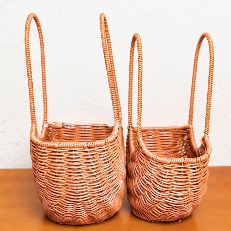Pastoral rattan woven portable flower basket plastic imitation rattan handwoven basket floral flower arrangement small basket