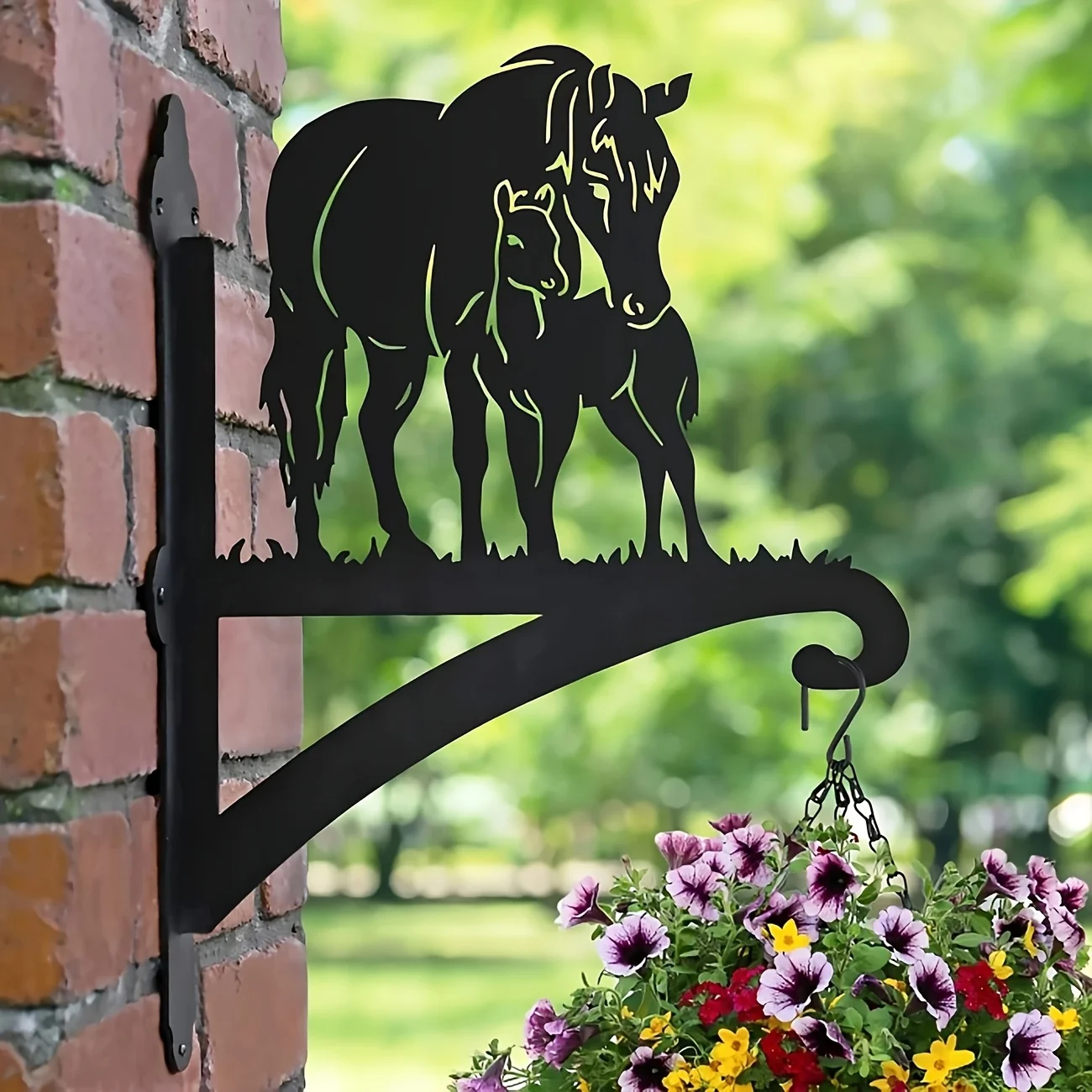 Sturdy Metal Horse & Pony Silhouette Wall-Mounted Plant Hanger – Modern Outdoor Decor for Plants, Lanterns, and Birdhouses