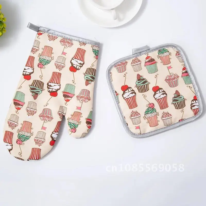 

New 2pcs/set Cotton Oven Mitts Potholder Mat for BBQ or Kitchen Microwave Glove Baking Insulation Gloves Potholder Pad