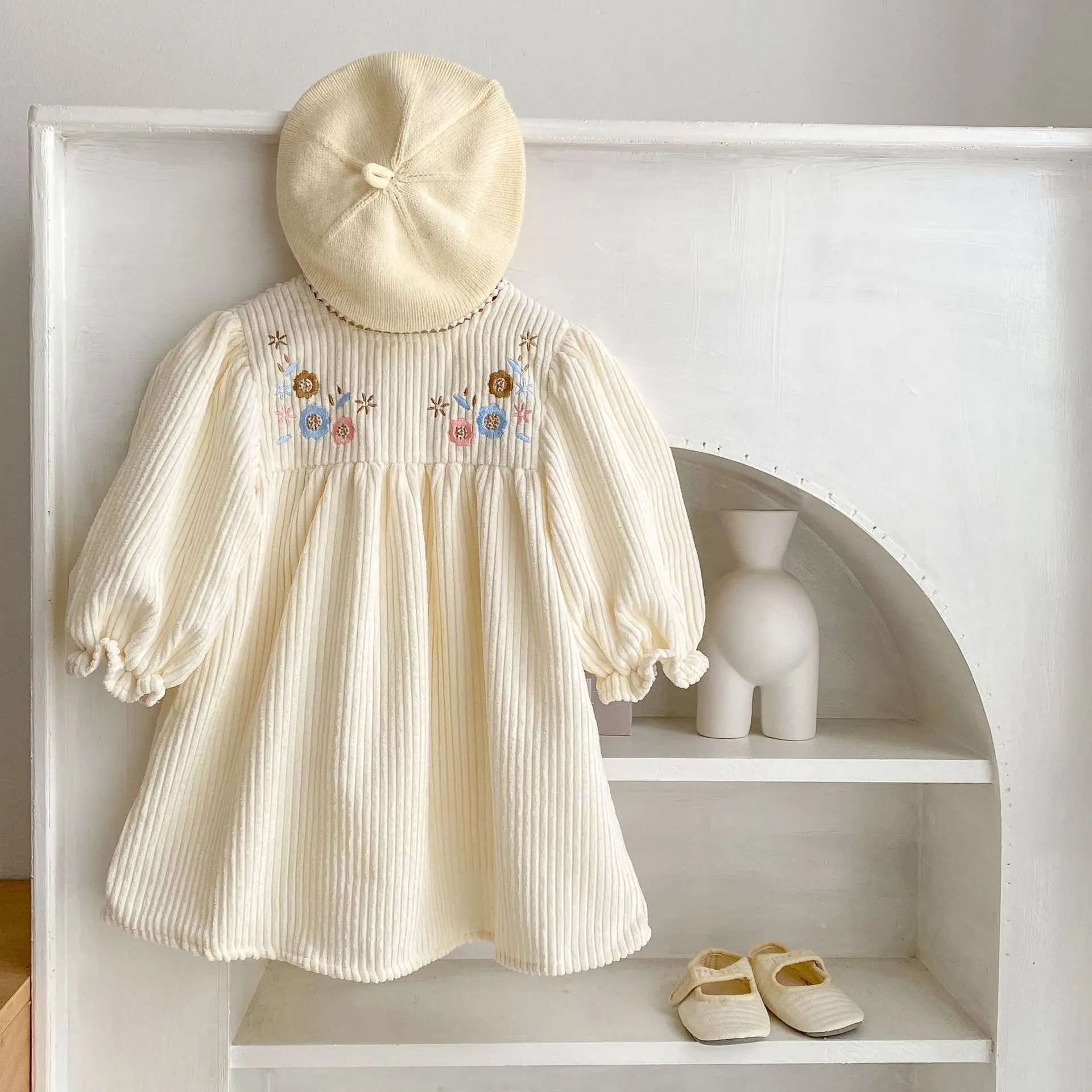 NewBabyLongSleeveDressSpringKidsCottonEmbroideredWhiteDress