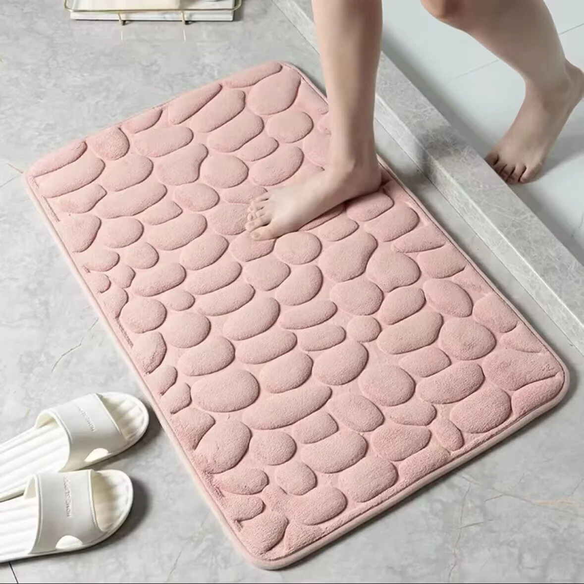 Embossed Cobblestone 3D Non-Slip Quick-Dry Bath Mat