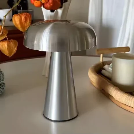 LED Table Lamp Touch Sensor Desktop Night Light Rechargeable Wireless Reading Lamp for Restaurant Hotel Bar Bedroom Decor Light