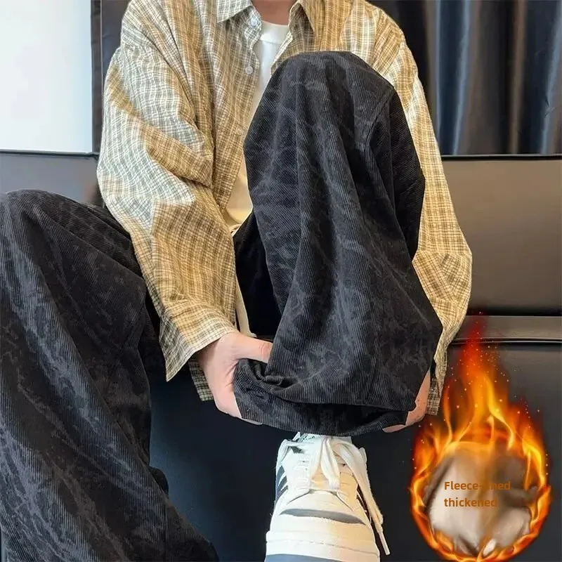 Yak143 Black (fleece-lined)