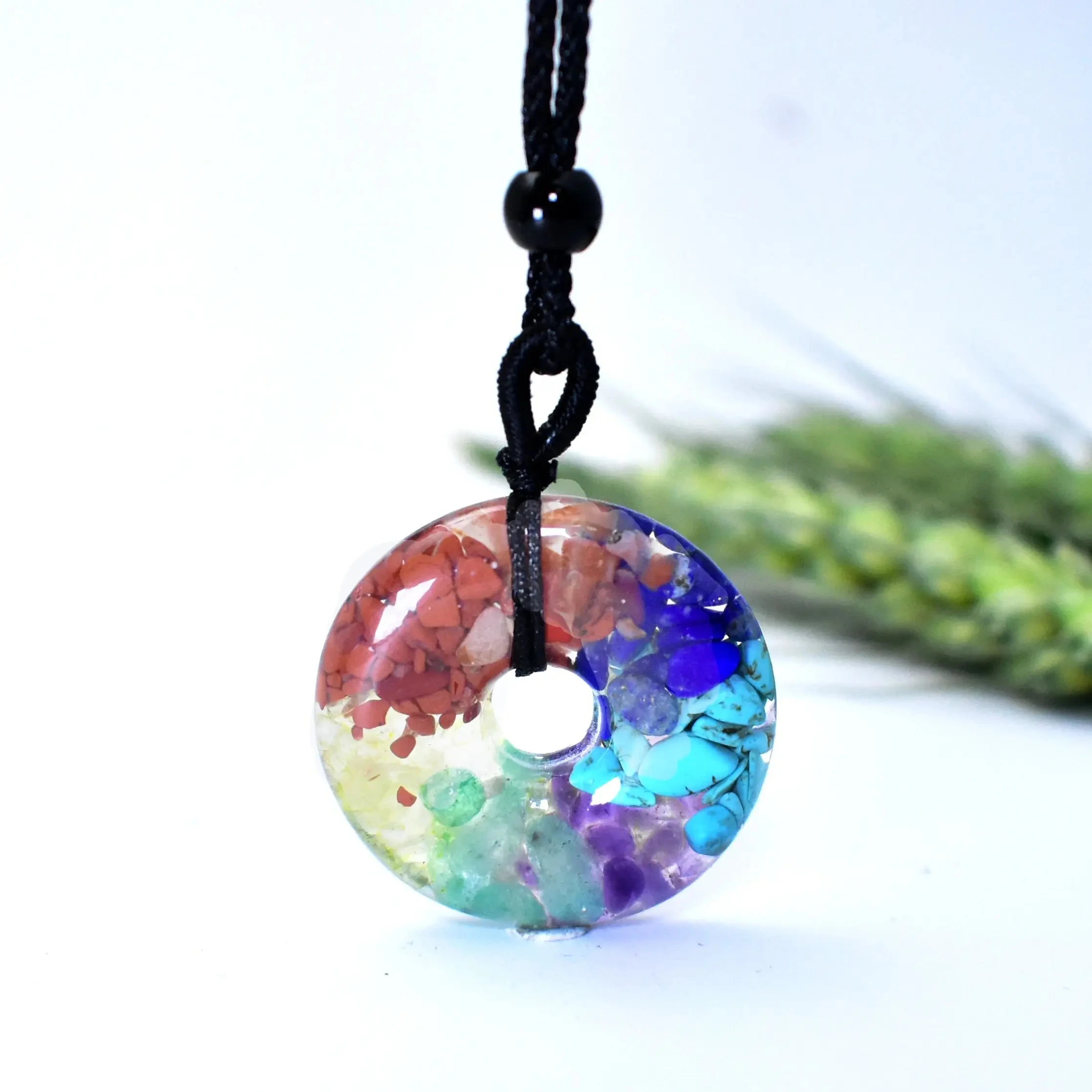 Natural crystal Orgonite Seven Chakra Necklace Pendant Safe buckle necklace pendant jewelry gift 2