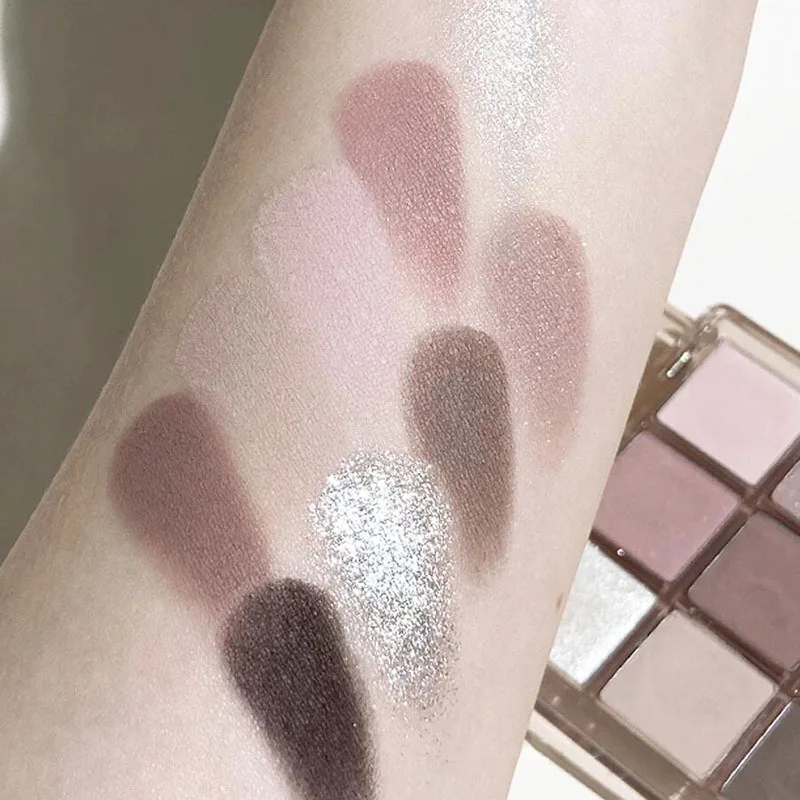 9 Color Dark Punk Smoky Eye Shadow Palette Grey Pink Pearl Matte Brightening Lying Silkworm Shimmer Earth Color Makeup