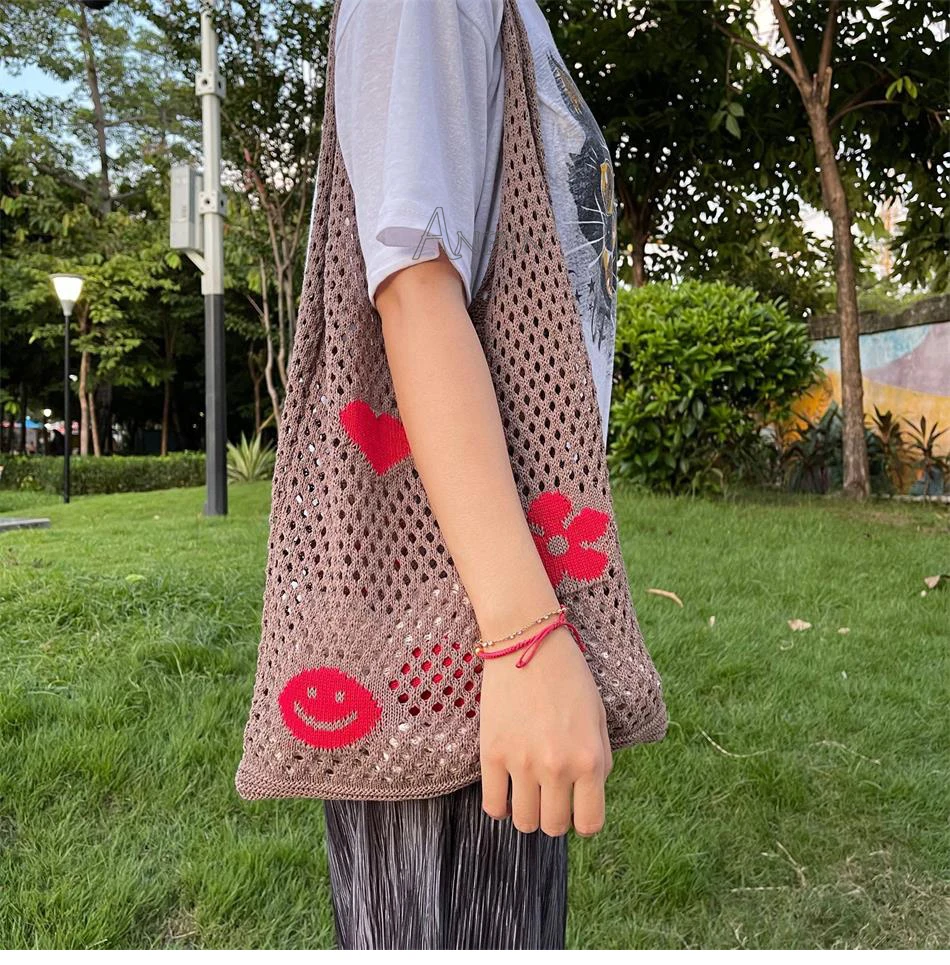 Fashion Knitted Women's Shoulder Bags Flowers Summer Beach Totes Crochet Vest Bag Large Capacity Female Handbag Designer Shopper