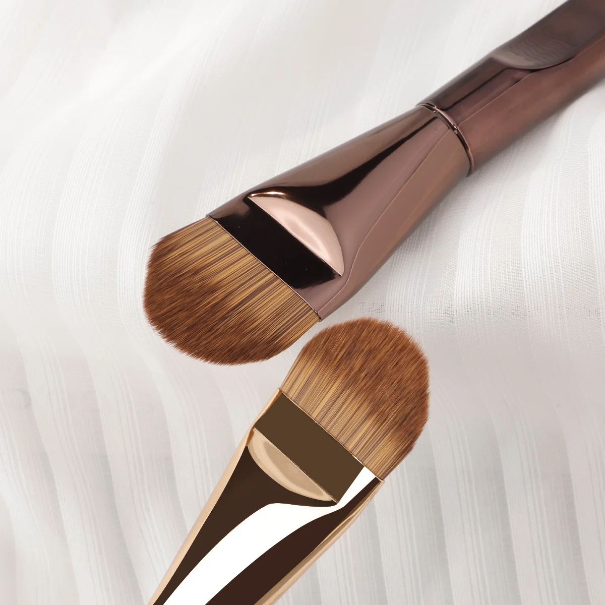 1PCS Ultra Thin Foundation Brush Synthetic Bristles Precision Application for Liquid Cream Streak-free All Skin Types Tools 5