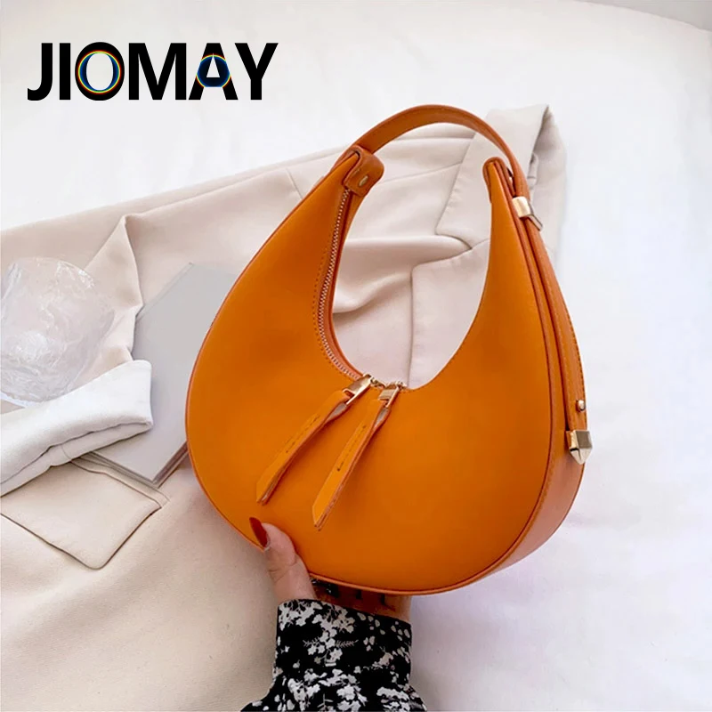 Longchamp Le Pliage Side Pocket Hobo - Orange Hobos, Handbags