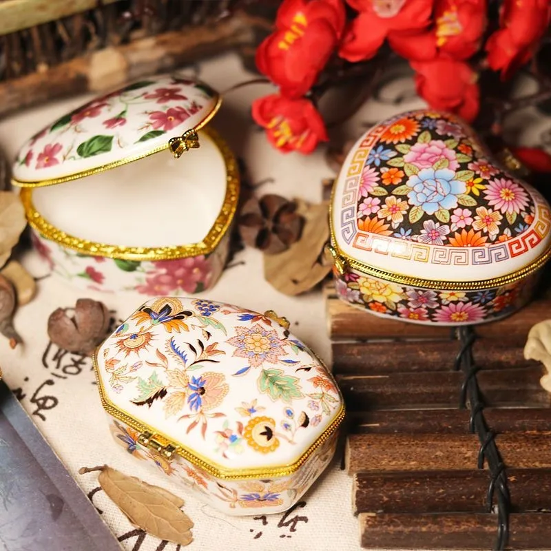 Vintage Chinese Style Lipstick Pot Rouge Ring Jewelry Box Ceramic Pot Mini Bottle Small Cosmetics Face Cream Storage Box ZE72 2