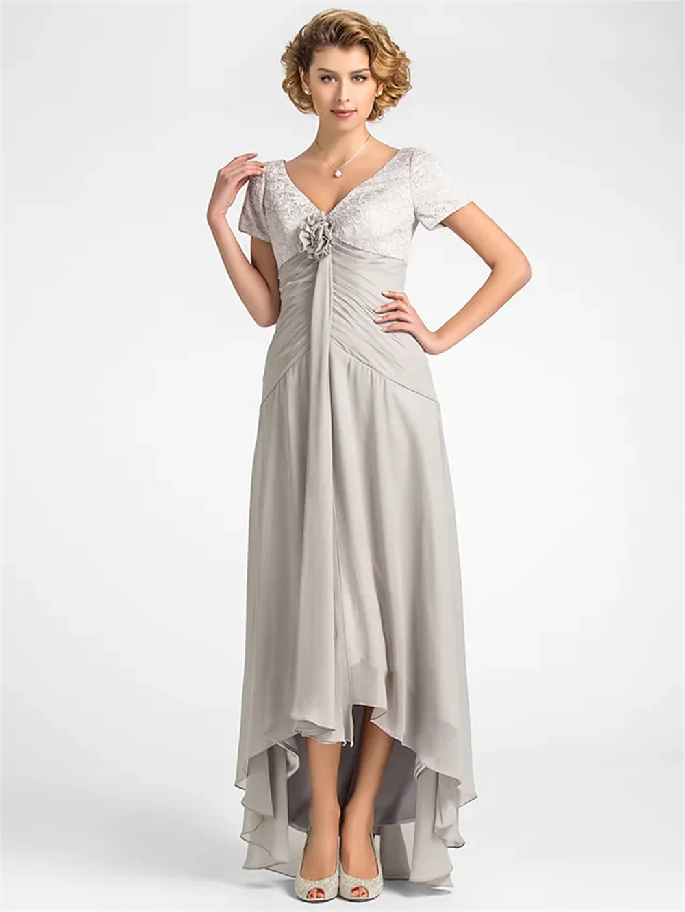 

Женское асимметричное платье с цветочным принтом, длинное шифоновое платье-трапеция с V-образным вырезом, короткими рукавами и плиссированными цветами спереди и сзади, 2022