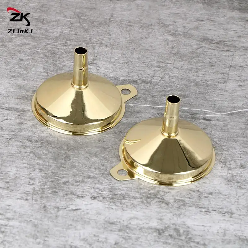 1Pcs Stainless Steel Funnel Kitchen Oil Liquid Funnel Metal Funnel Filter Wide Mouth Funnel For Canning Kitchen Tools 7.3*4.3CM