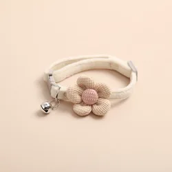 Charming Floral Adjustable Cat Collar with Bell - Pet Accessory (Beige)