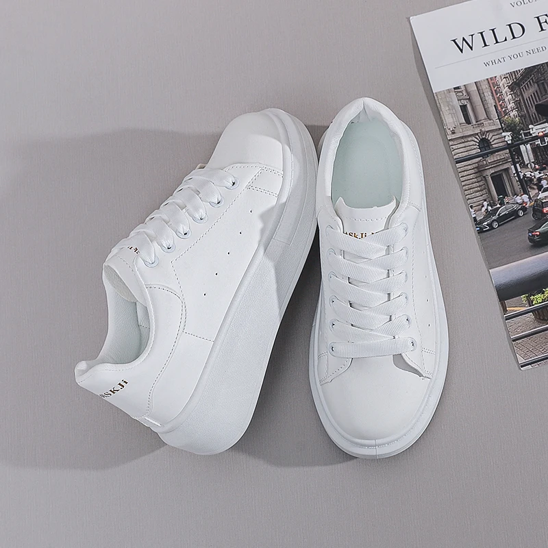 Description Picture 3 of itemFashion Women's Vulcanize Shoes 2024 New in Casual Classic Solid Color PU Leather Shoes Woman Casual White Shoes Sneakers