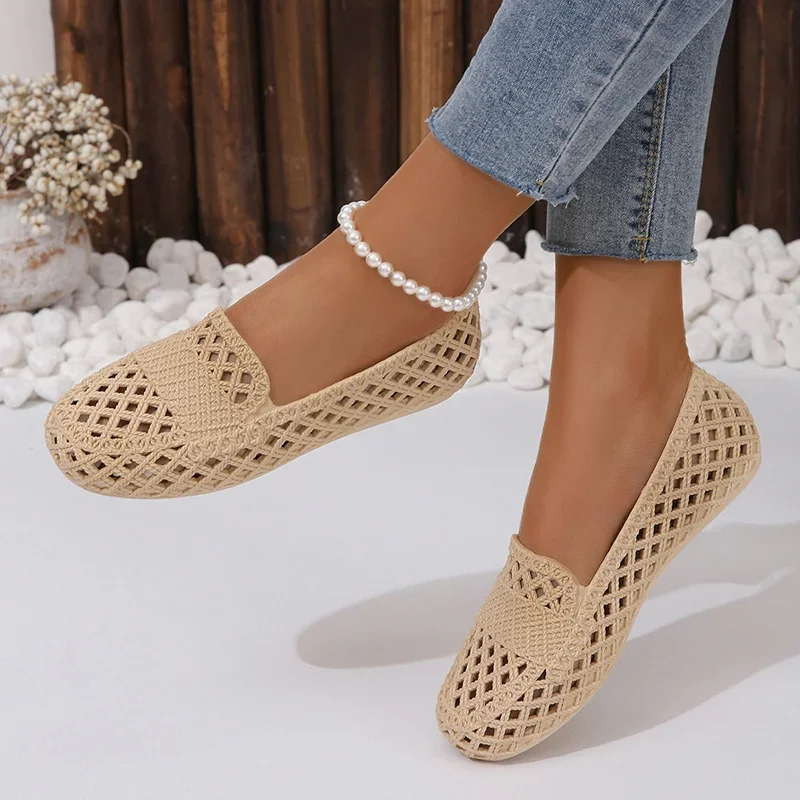 Comemore Fashion Comfortable Flat Casual Outer Wear Non-slip Plastic Sandals for Women Low Price Shoes 2024 New Women's Summer