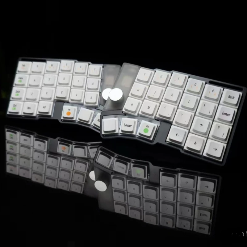 コルニックス エルゴノミクス スプリットキーボード ブラケット