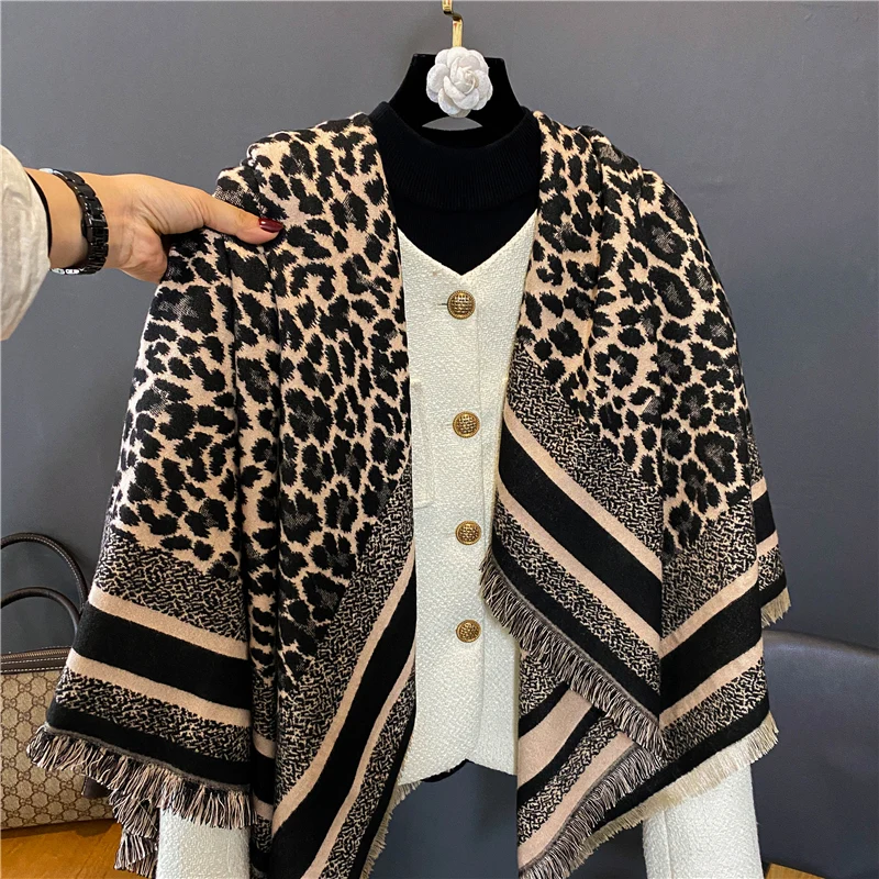 

Fashion Leopard Print Winter Shawl Women Scarf Thick Wram and Wraps Pashmina Bufanda Casual Blanket Poncho Stoles Echarpe