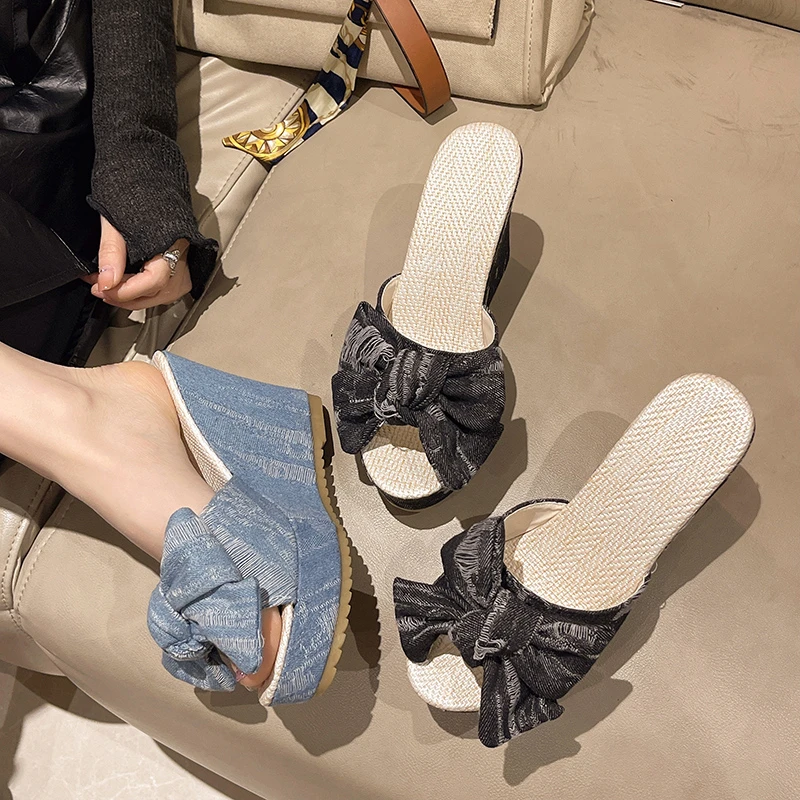 Fashion Bowknot SlippersSummer Shoes Big Size On A Wedge Pantofle Slides Platform Heeled Mules Fashion Low Denim