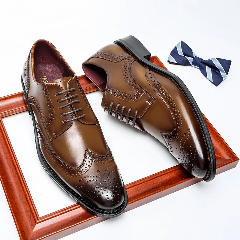 Top quality hard cow leather pattern men formal wedding dress shoes pointed toe gentleman men brogues oxfords new spring mens brogue shoes mens dress shoes