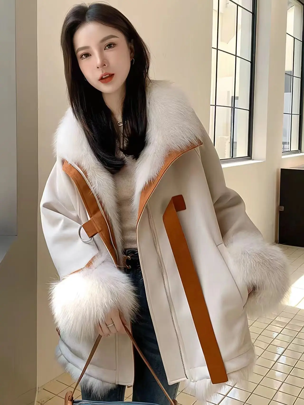 Environmentally Friendly Spliced Fake Fur, Imitation Fox Fur Inner Lining, Medium Length Petite Style, Overcoming Coat Women,