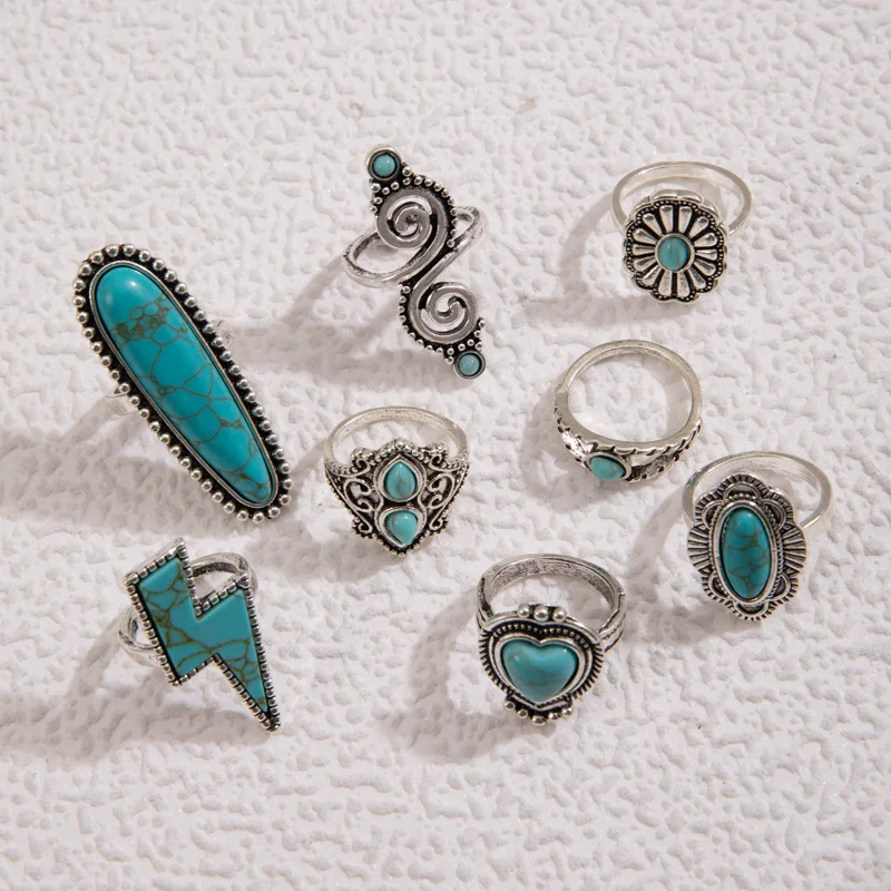 8Pcs set Vintage Bohemian Crystal Turquoise Stacking LOVE Rings Knuckle Rings Lightning Carved Rings Western Jewelry for Women 5