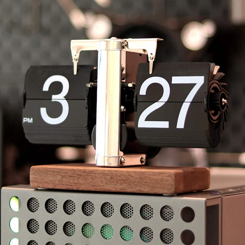 

Personality Retro Mechanical Automatic Page Turning Clock Desktop Decor Home Digital Clock Table Clock desk clock alarm clock